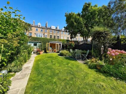 Bath Terrace, Tynemouth, NE30