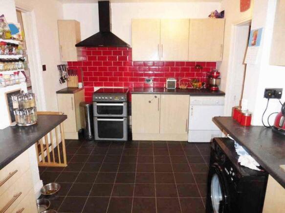 Kitchen (2)