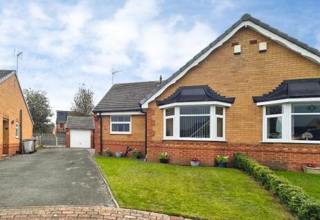 Oyster Close, Leeds, LS27