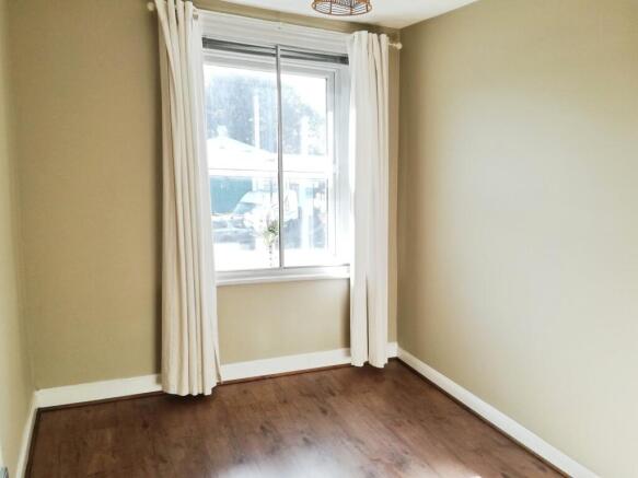 2 bed Apartment to rent Image 7