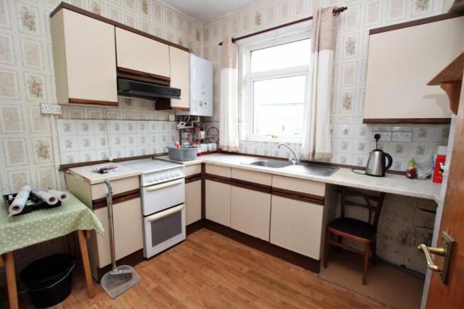 woodcotav30kitch.jpg