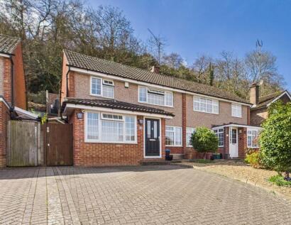 Bay Tree Close - Three Bed Semi-Detached - Loudwater