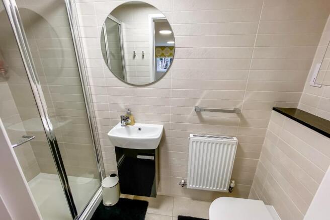 Ensuite Shower Ro...