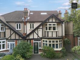 Yvonne Villa, Woodford New Road, Woodford Green IG8 9DX