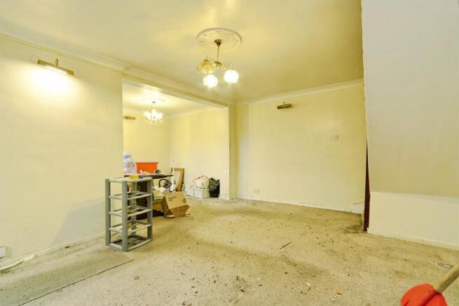 2 bed Terraced for sale Image 7