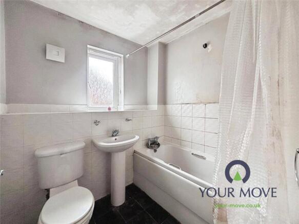 4 bed Semi-Detached for sale Image 8