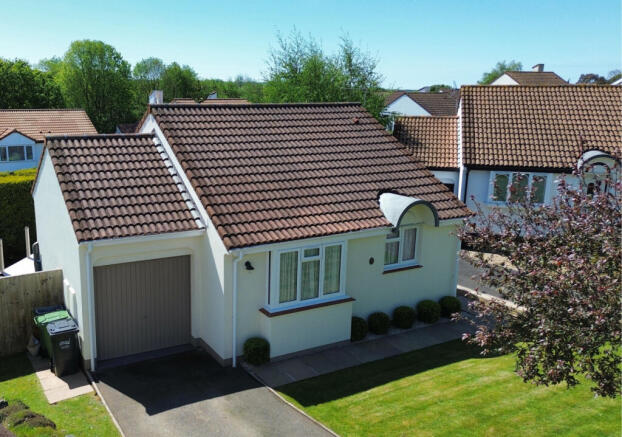 Immaculate Bungalow
