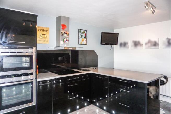 Kitchen/Breakfast