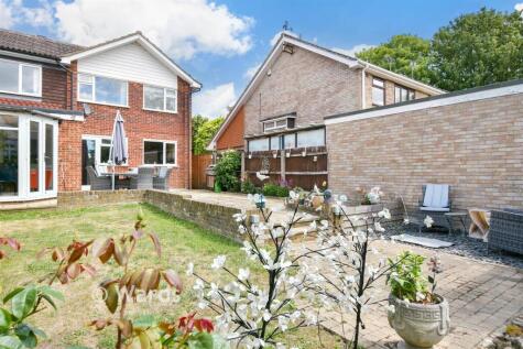 Fairlight Cross, Longfield, Kent