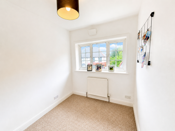 3 bed Semi-Detached for sale Image 7