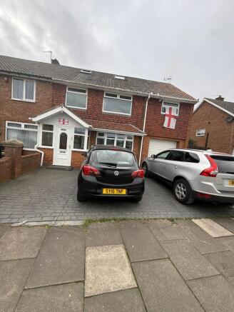 4 bed House for sale in middlesbrough
