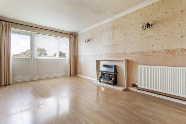 11 Heene Lodge-002.JPG