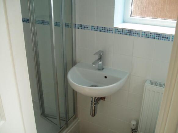 Groudn Fl Shower Rm