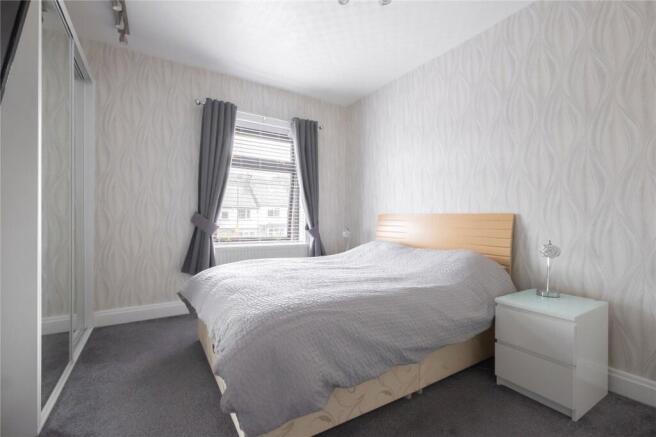 3 bed Terraced for sale Image 10