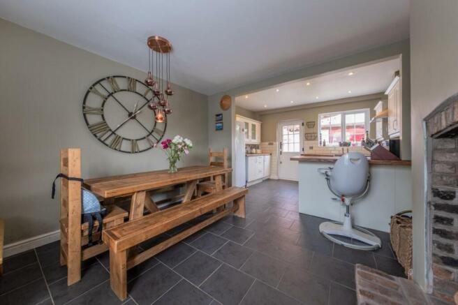 Dining Kitchen