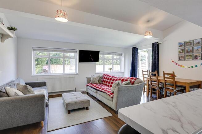 3 bed Detached for sale Image 12