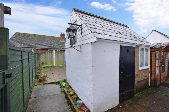 Workshop/Outbuildings