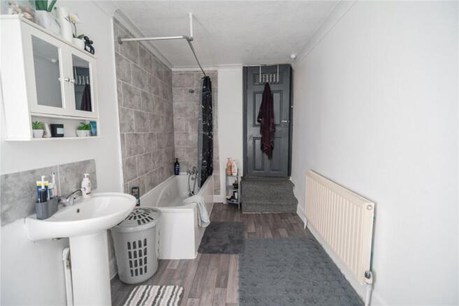 Bathroom (2)