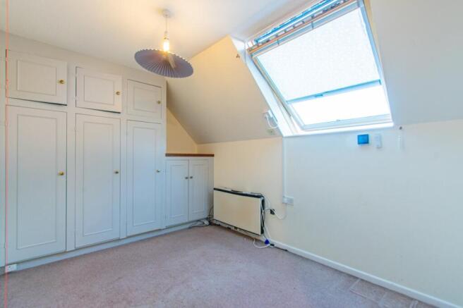 Ashridge Court, Newbury, Berkshire, RG14 photo 4