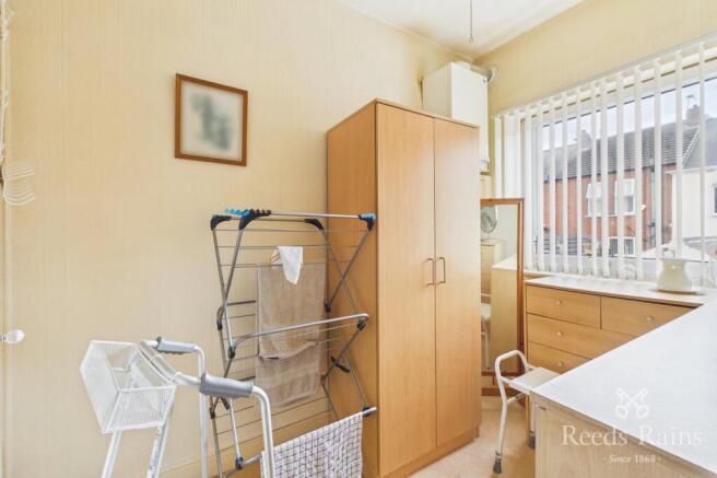 Queen Street, Pontefract, West Yorkshire, WF8 photo 4