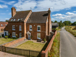 Keepers Cottage, Hodge Hill Farm Barns, Birmingham Road, Kidderminster DY10 3NS