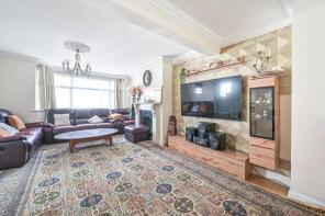 3, Wentworth Close, Finchley, London N3 1YP