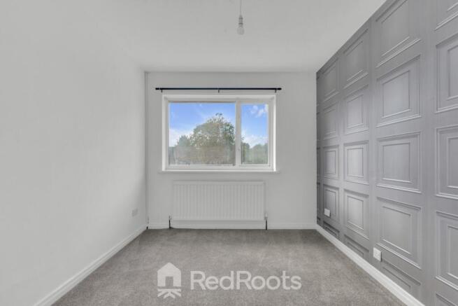 4 bed Detached for sale Image 12