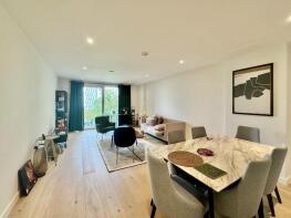 Flat 14, 2a Emerson Court, Rodney Street, London N1 9FR