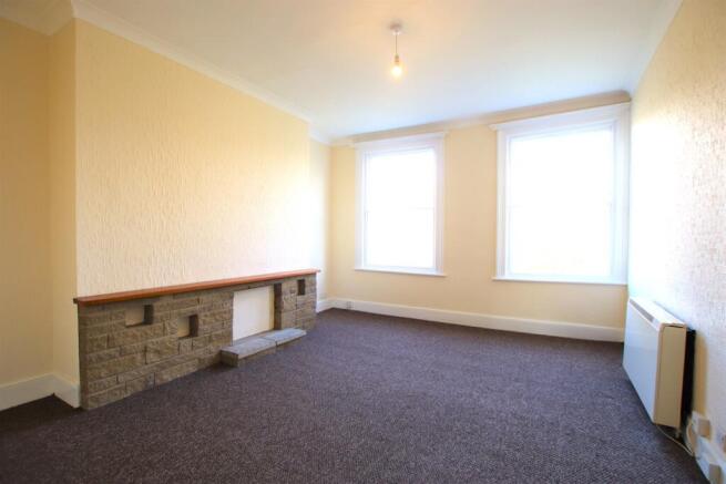 1 bed Flat to rent Image 5