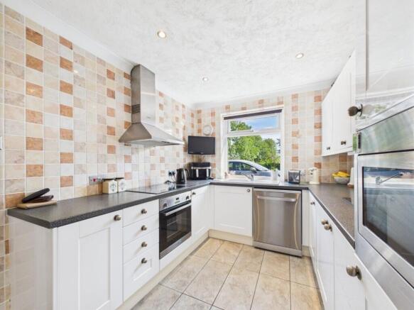 3 bed Detached for sale Image 4