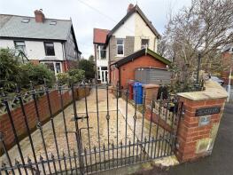 3, Earnsdale Avenue, Darwen BB3 1JW