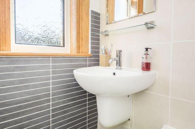 Bathroom B
