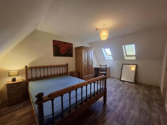 Room View 2.jpg