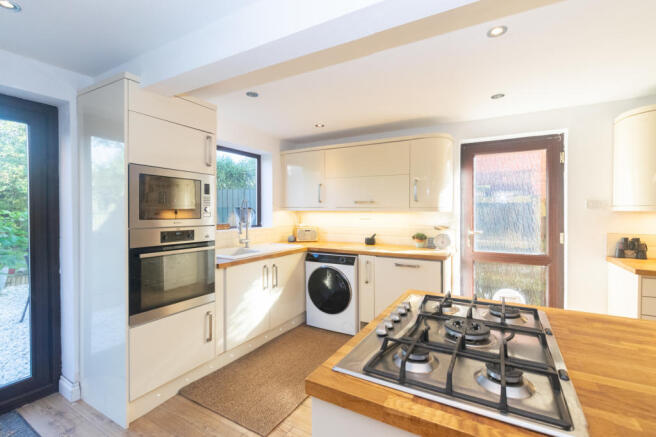 Kitchen Dining Room 6