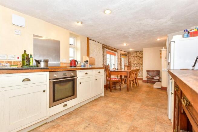 Kitchen/Dining Room