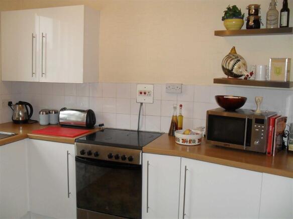 Photo 9