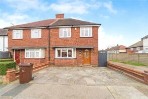59, Rosslyn Avenue, Dagenham RM8 1JP