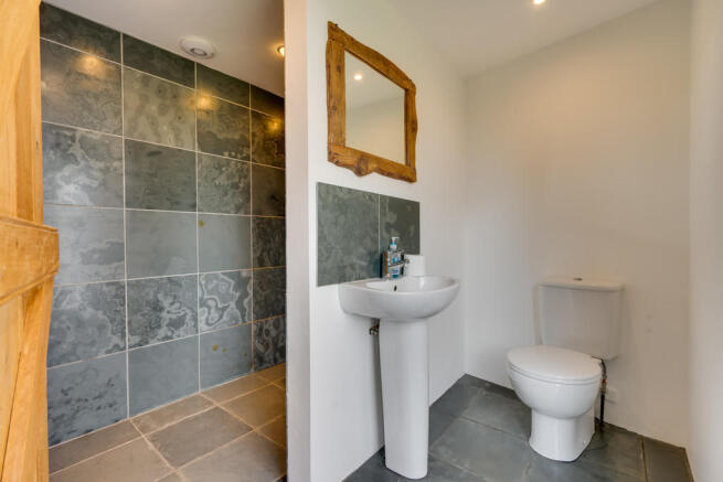 Downstairs Shower...