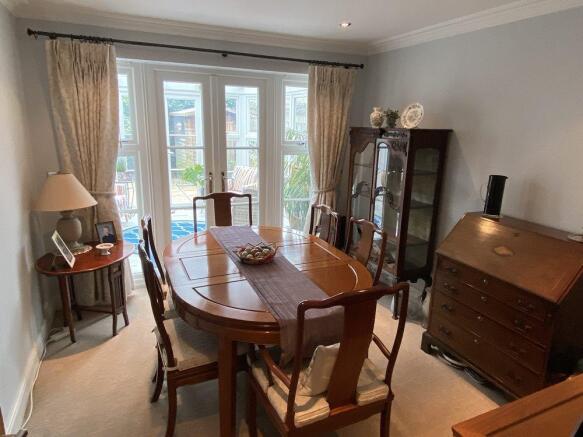 dining room.jpg