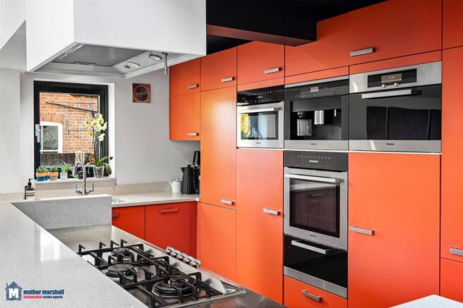 Kitchen Aspect Three