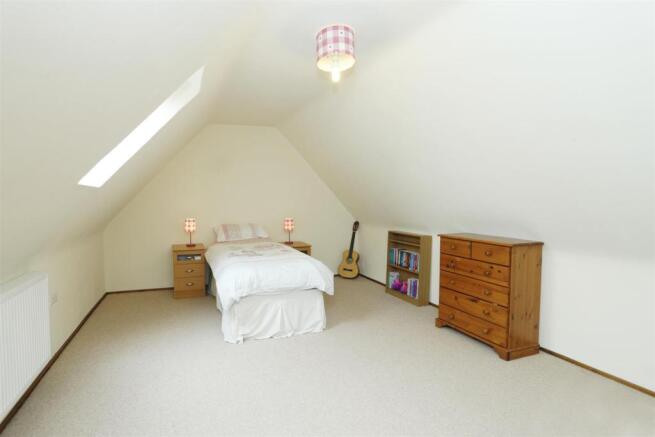 BEDROOM 3