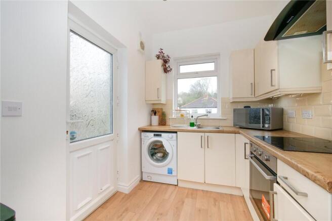 3 bed Semi-Detached for sale Image 10