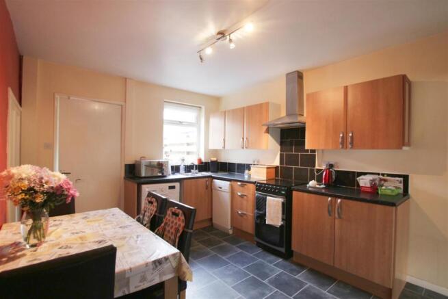 KITCHEN/ DINER