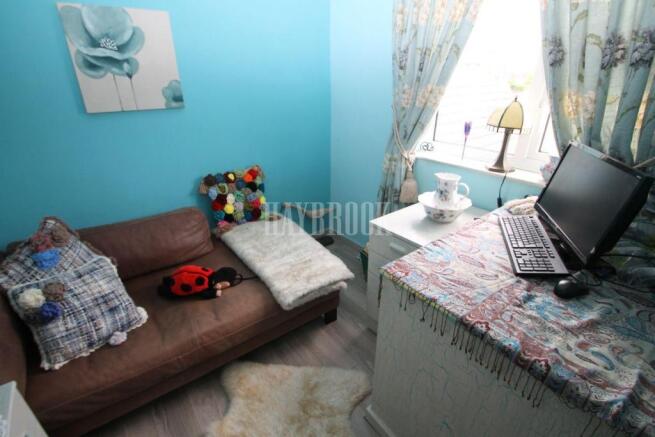 Photo 12