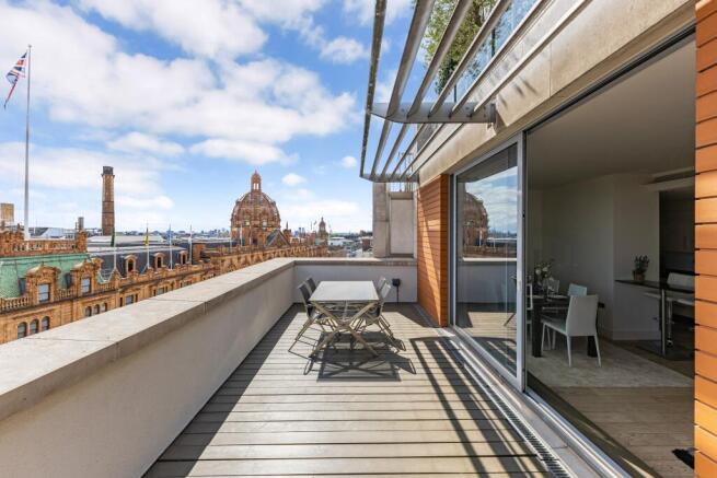 Balcony 3