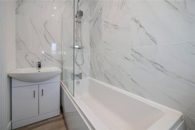2 bed Terraced for sale Image 8