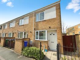 35, Beckhampton Close, Manchester M13 9EL