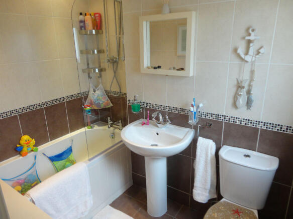 Photo 10