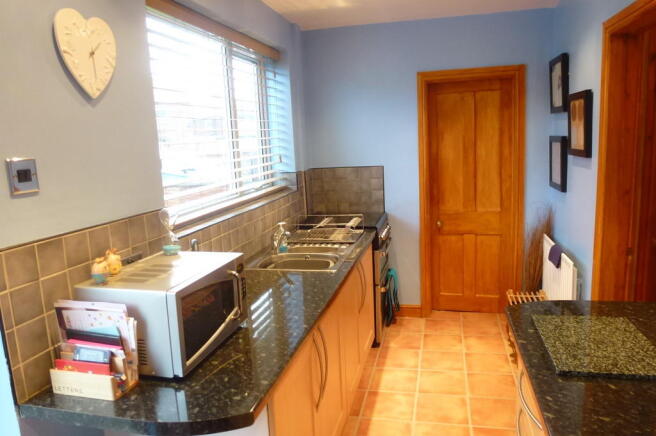 Photo 3