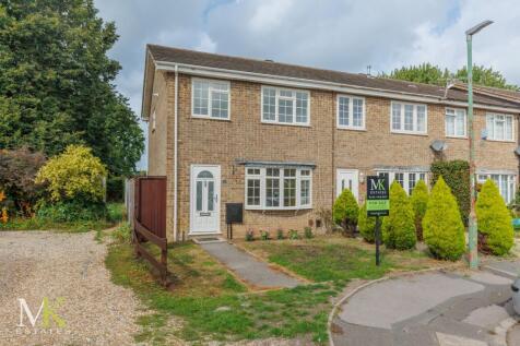 Heather Close, Bournemouth, BH8